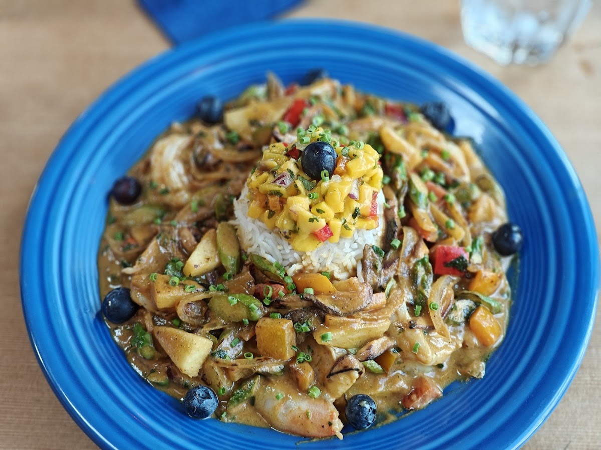 Castaways Global Cuisine Photos 2